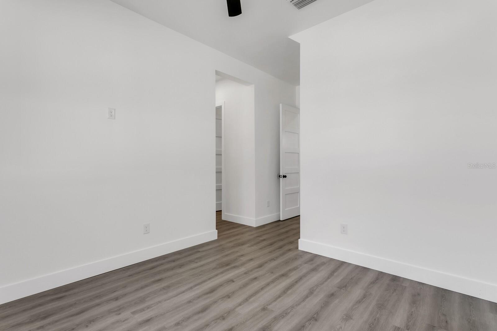 Image 30 of 33 For 7016 Mascotte Street