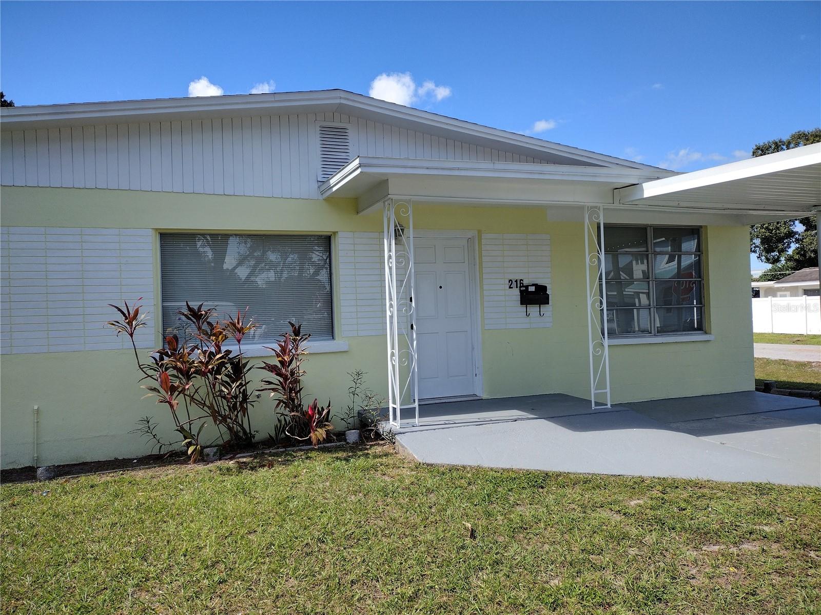 Image 2 of 22 For 216 Beverly Avenue