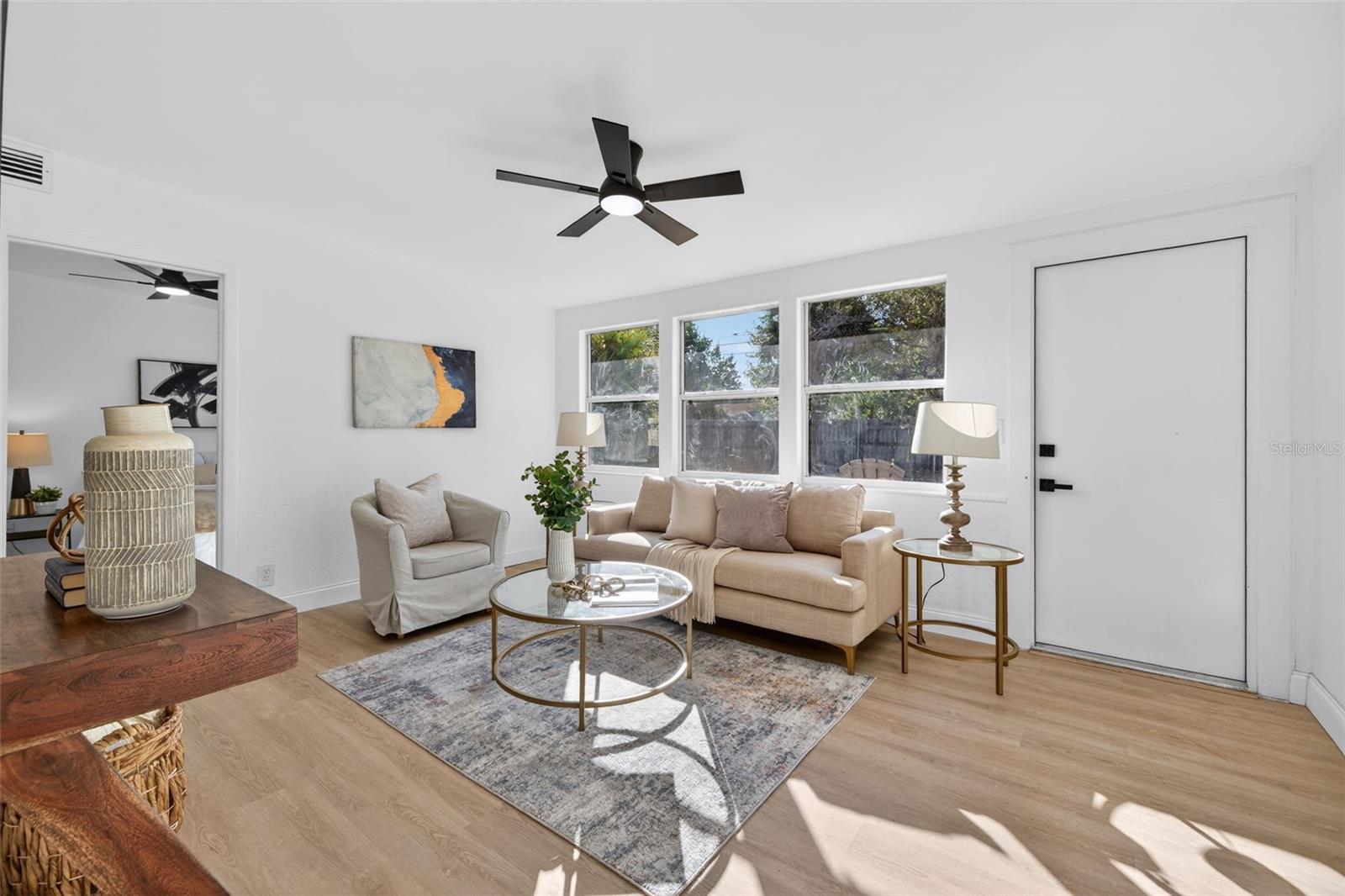 Image 19 of 35 For 3226 36th Avenue N