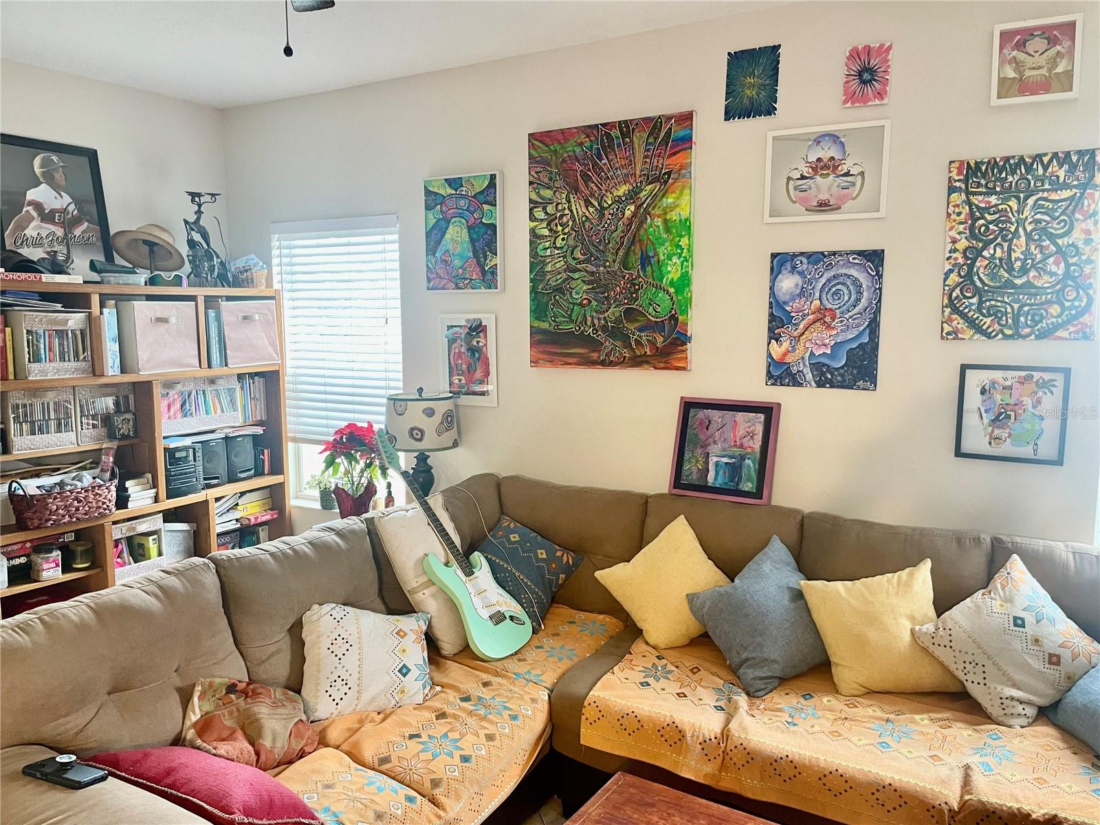 Image 22 of 28 For 646 Norfolk Street