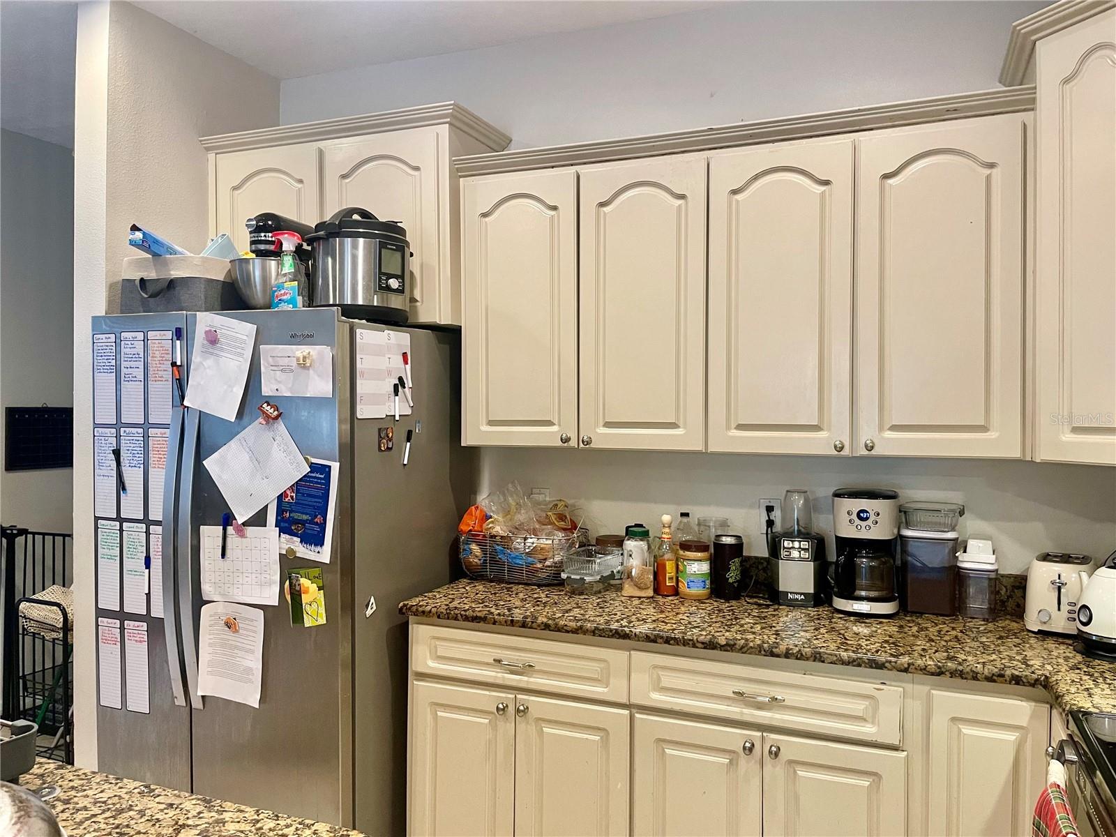 Image 6 of 28 For 646 Norfolk Street