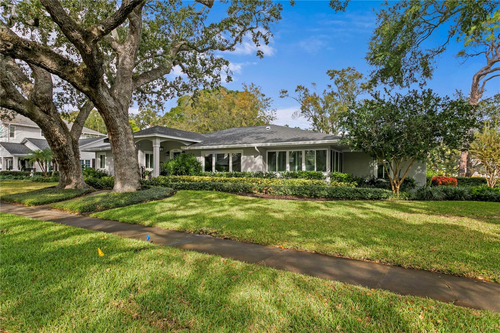 Image 10 of 41 For 655 19th Avenue Ne