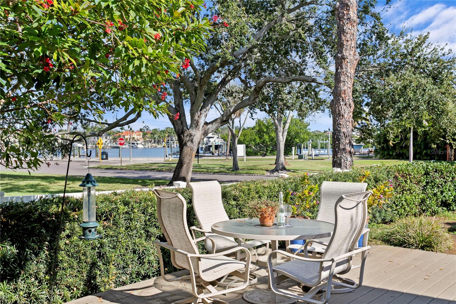 Image 38 of 41 For 655 19th Avenue Ne