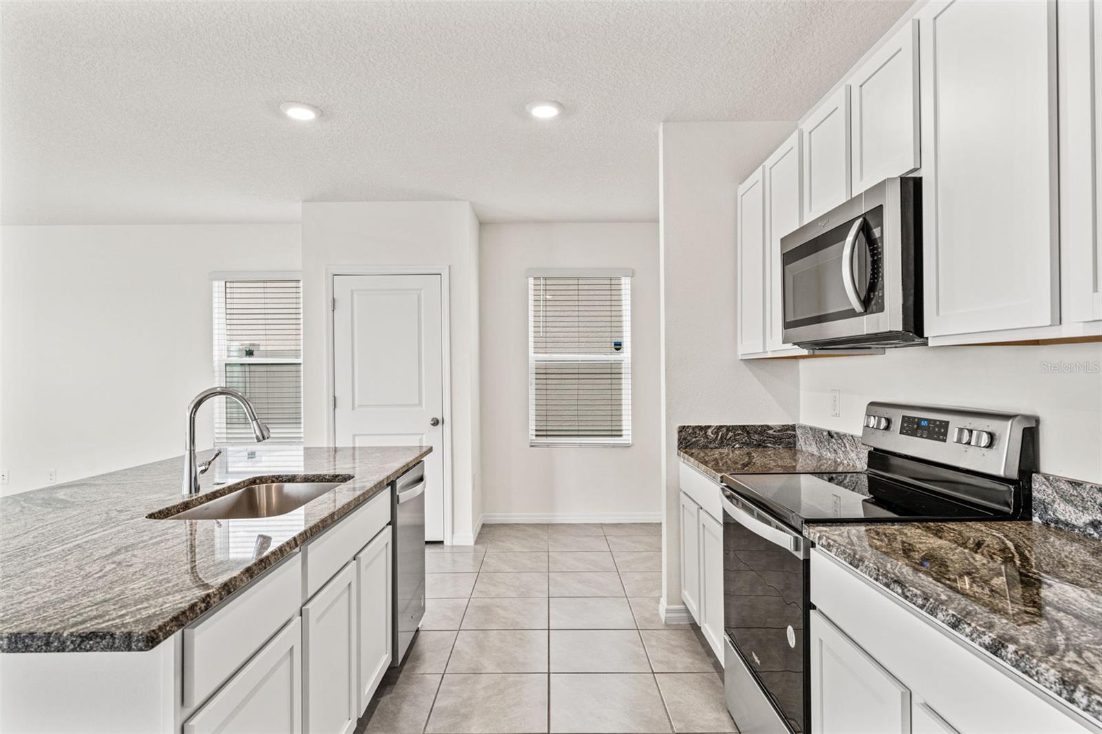 Image 12 of 48 For 30753 Penny Surf Loop