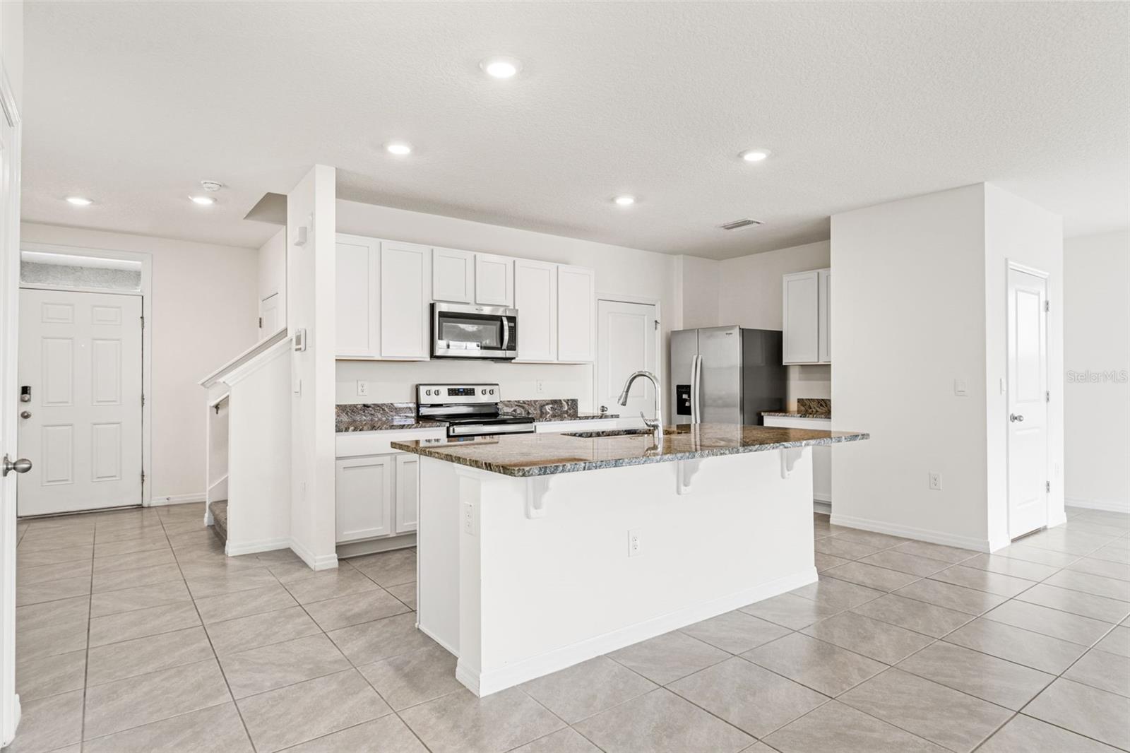 Image 16 of 48 For 30753 Penny Surf Loop