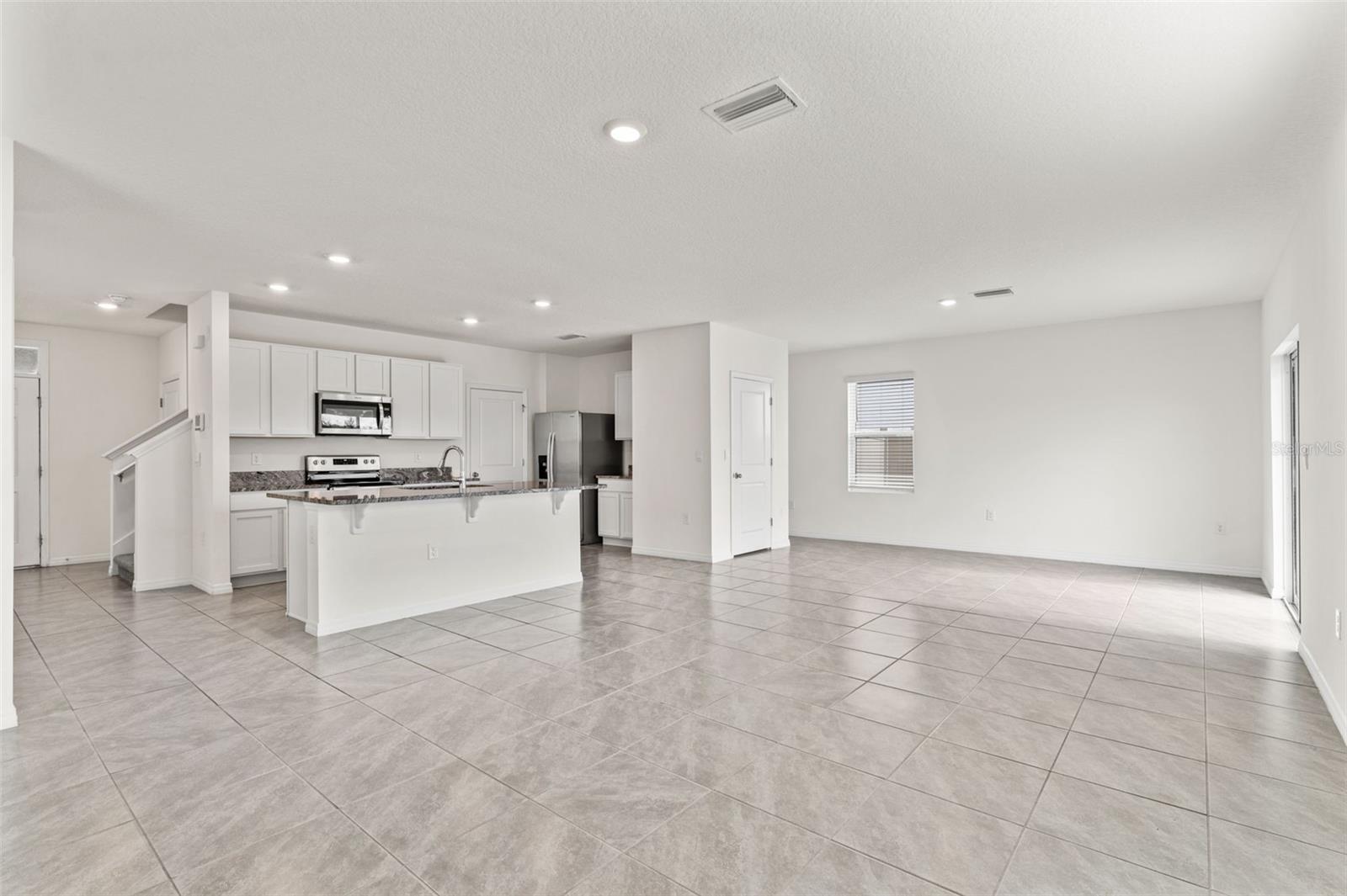 Image 20 of 48 For 30753 Penny Surf Loop