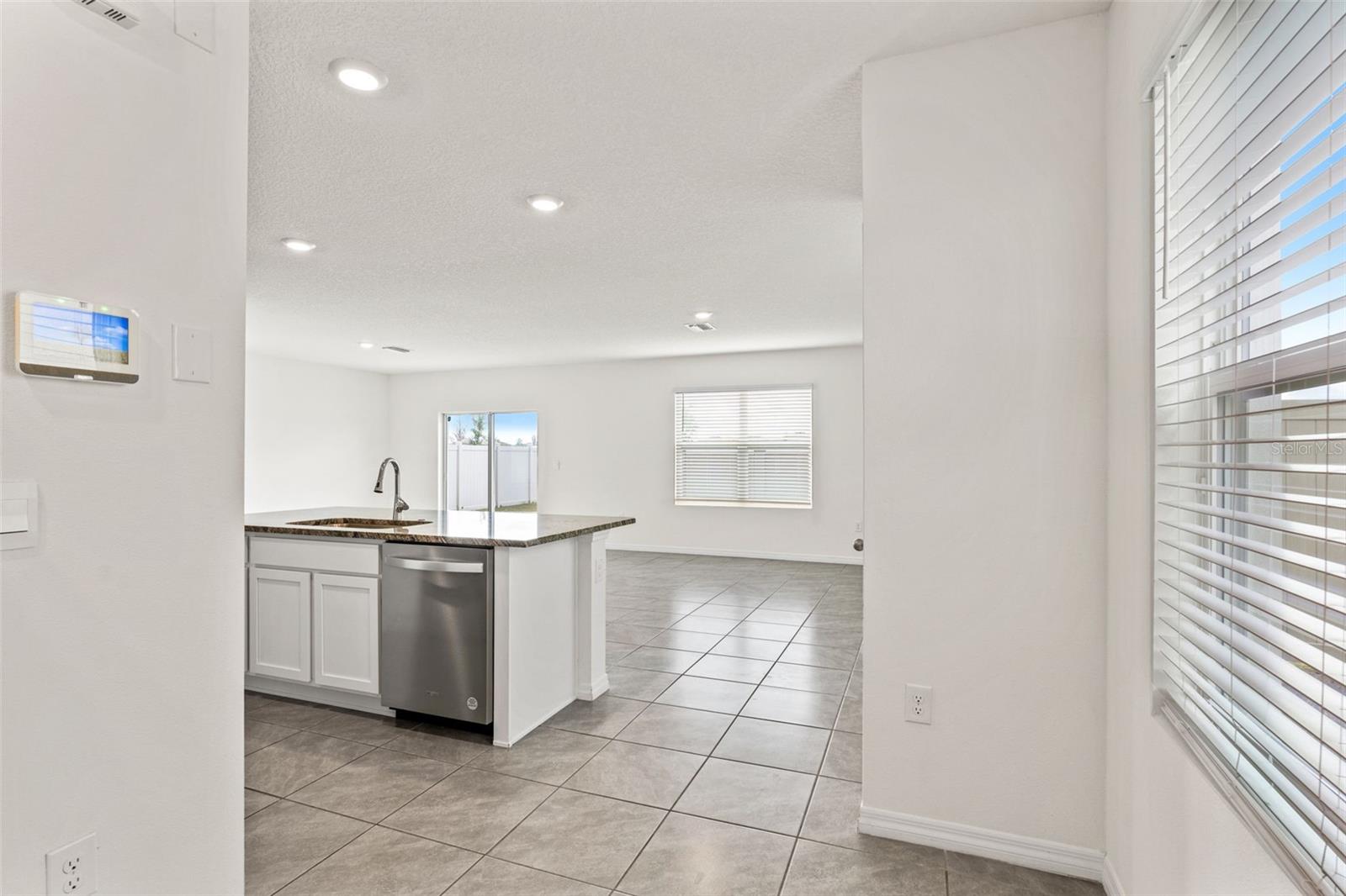 Image 21 of 48 For 30753 Penny Surf Loop