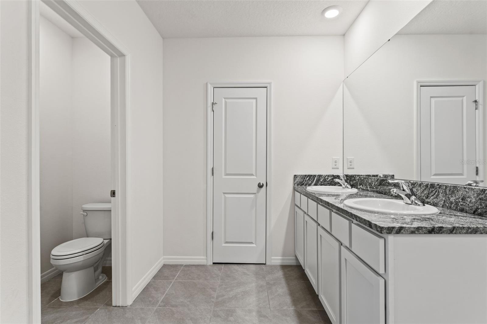 Image 25 of 48 For 30753 Penny Surf Loop