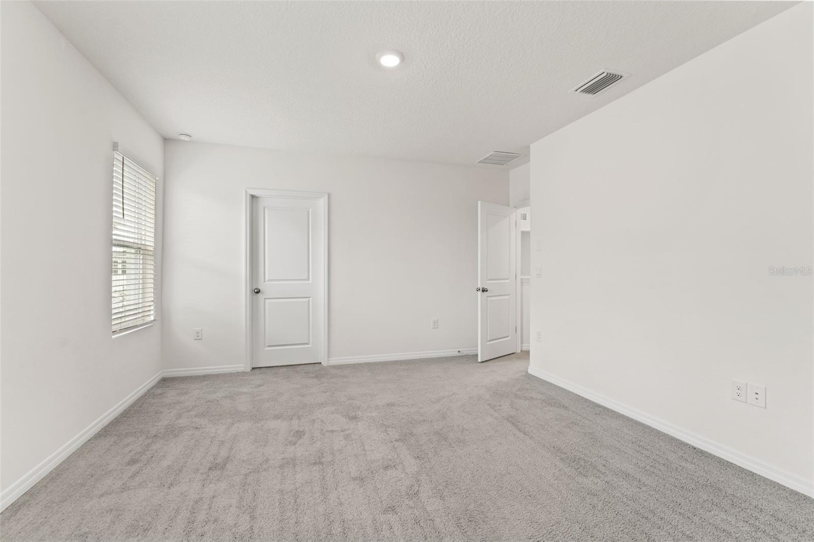 Image 27 of 48 For 30753 Penny Surf Loop