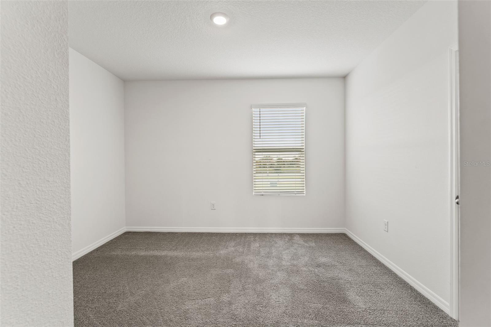 Image 31 of 48 For 30753 Penny Surf Loop