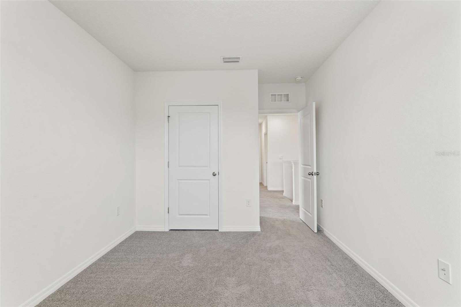 Image 36 of 48 For 30753 Penny Surf Loop