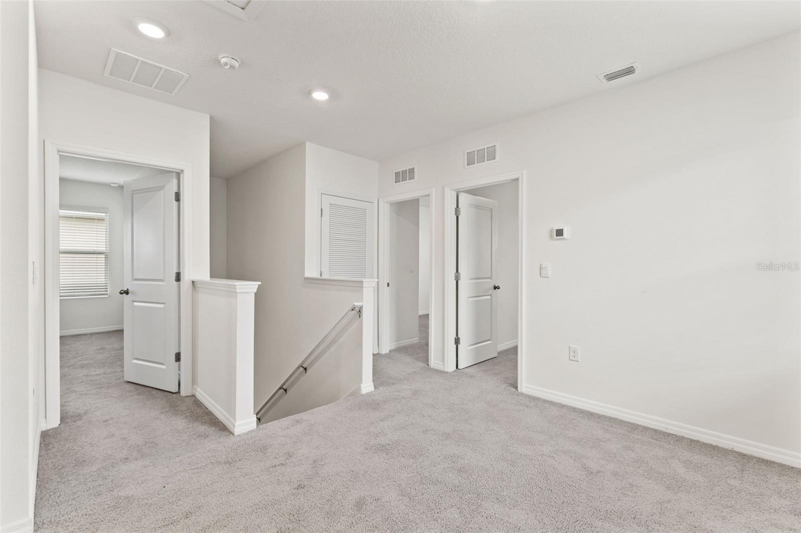 Image 39 of 48 For 30753 Penny Surf Loop