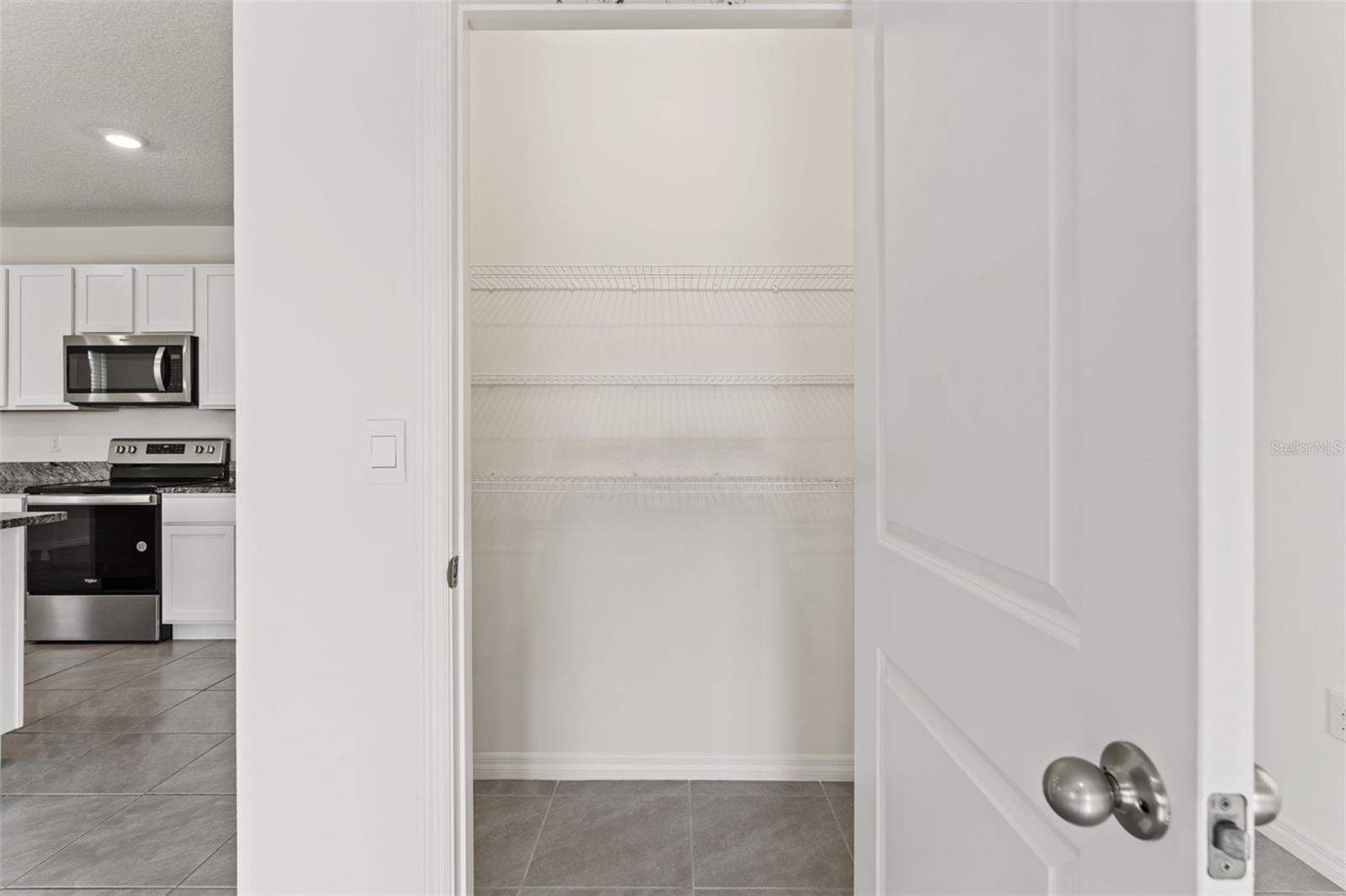 Image 44 of 48 For 30753 Penny Surf Loop