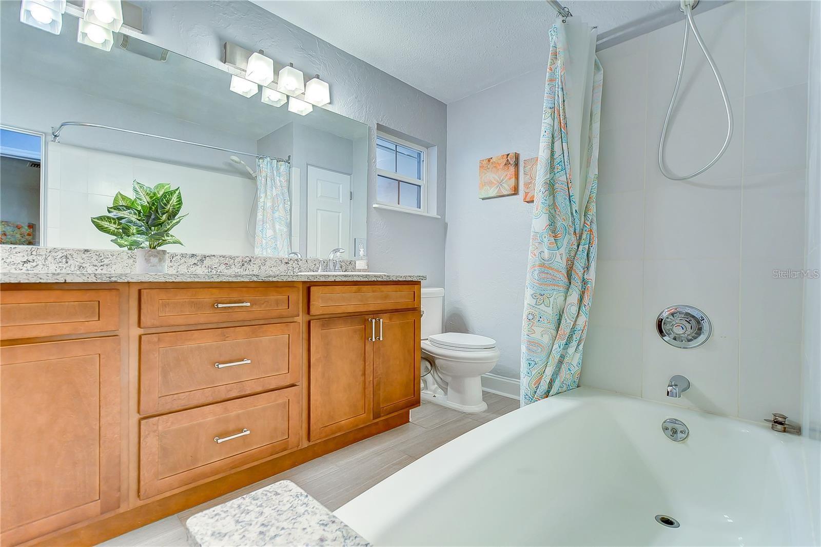 Image 16 of 23 For 5600 30th Avenue N