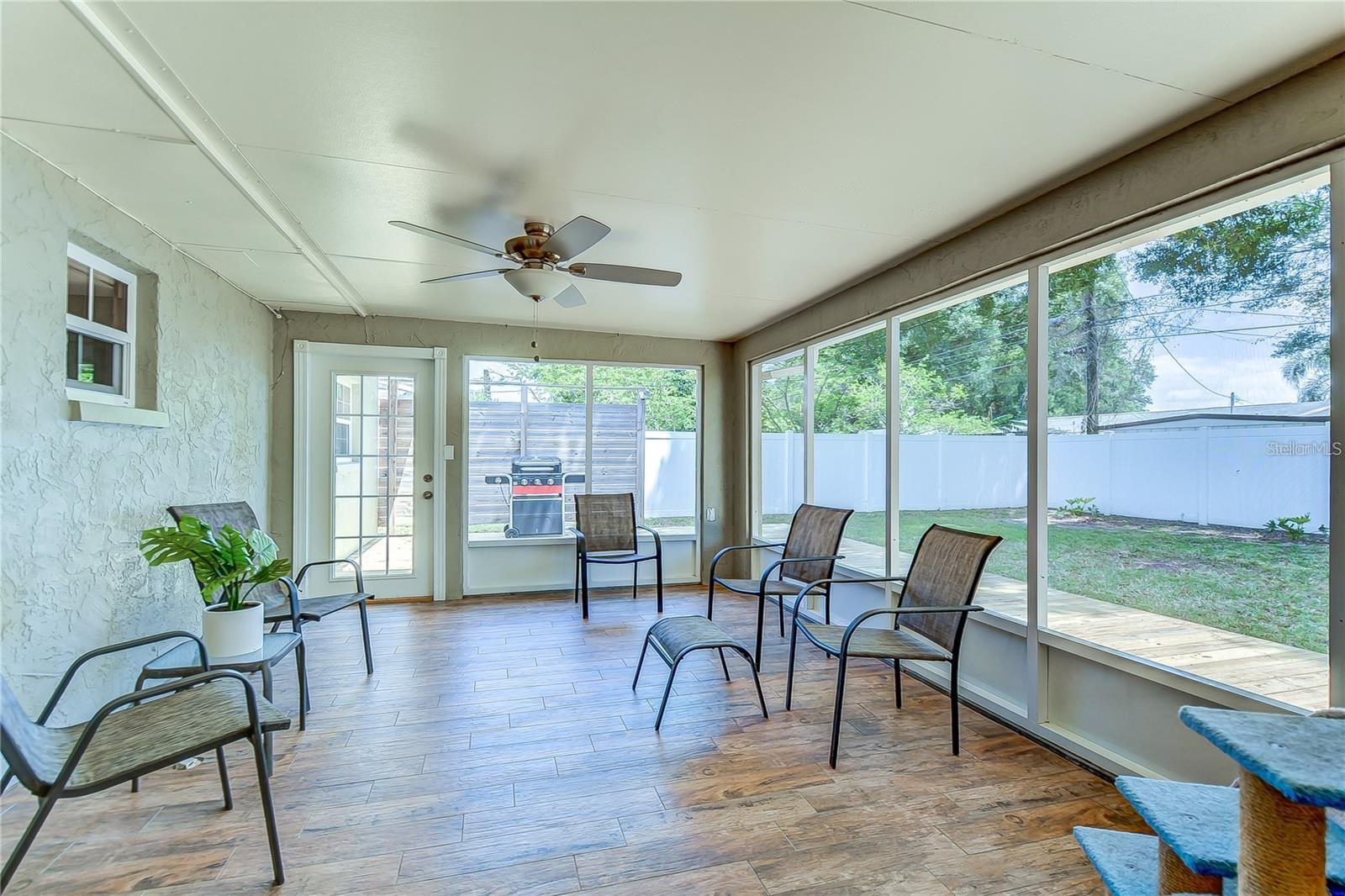 Image 18 of 23 For 5600 30th Avenue N