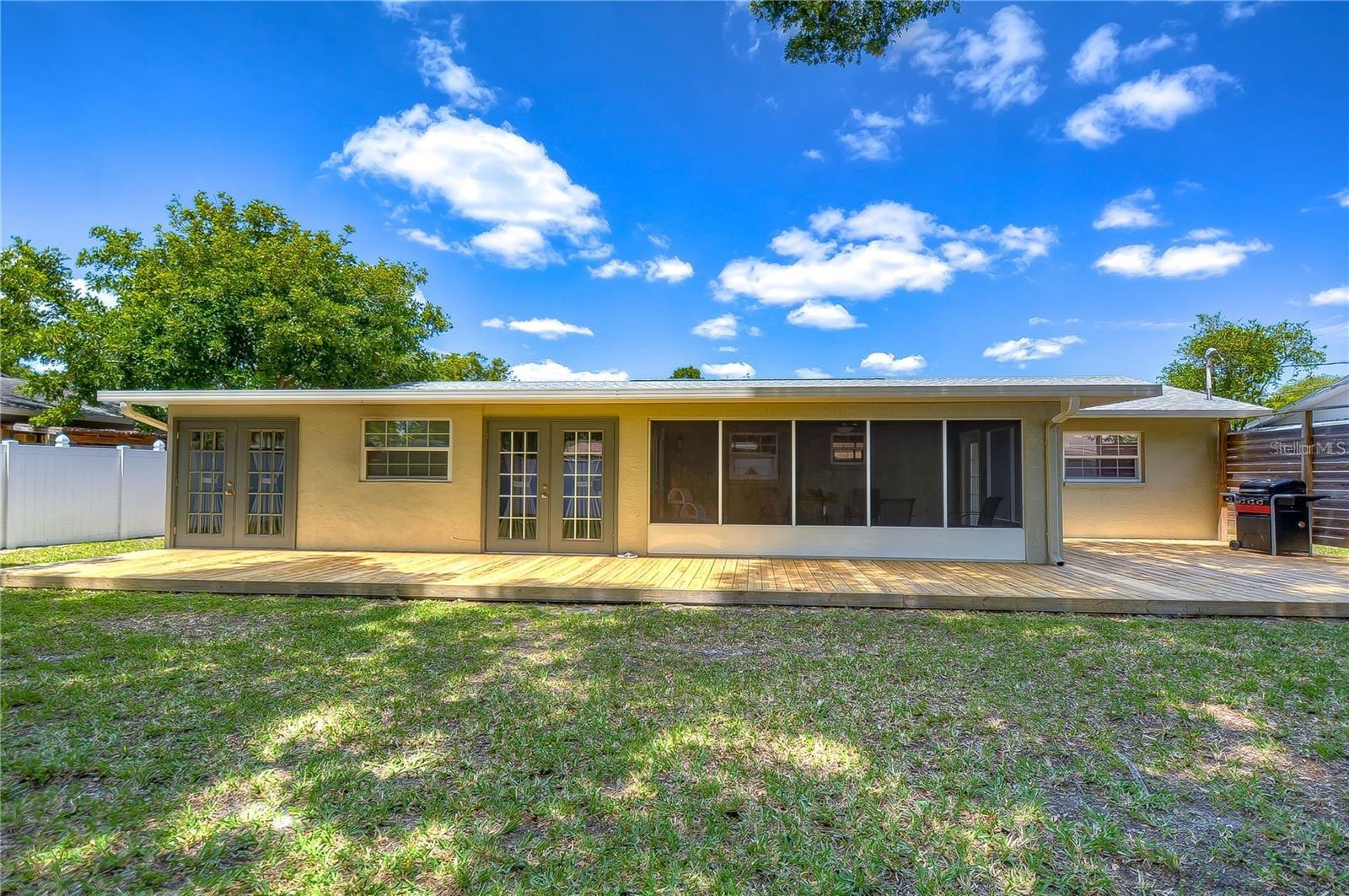 Image 21 of 23 For 5600 30th Avenue N