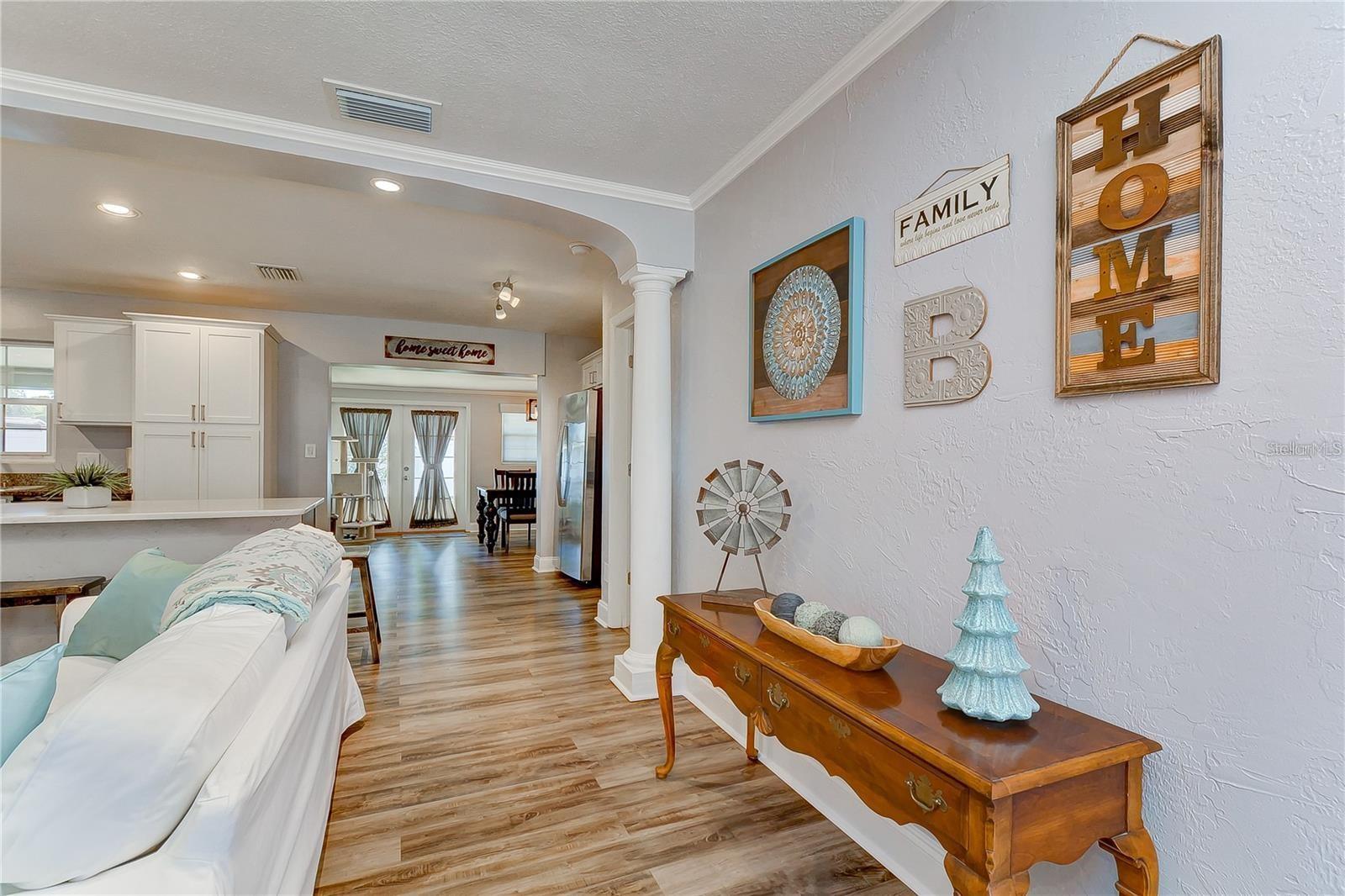 Image 3 of 23 For 5600 30th Avenue N