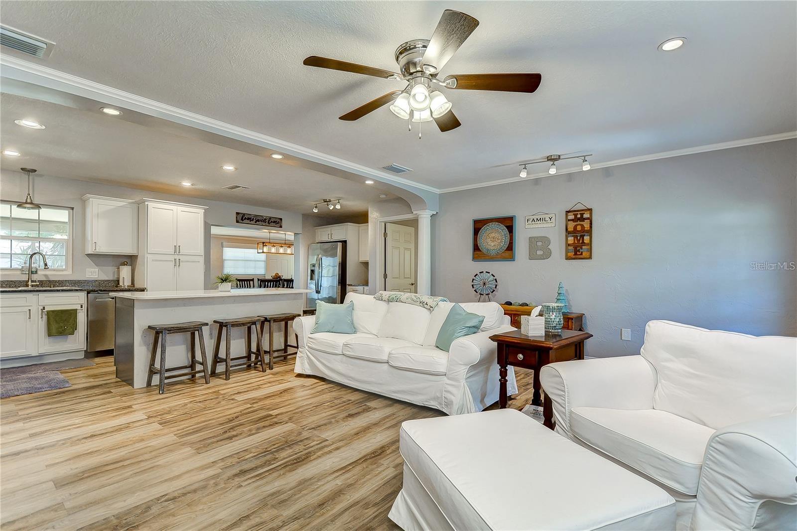 Image 5 of 23 For 5600 30th Avenue N