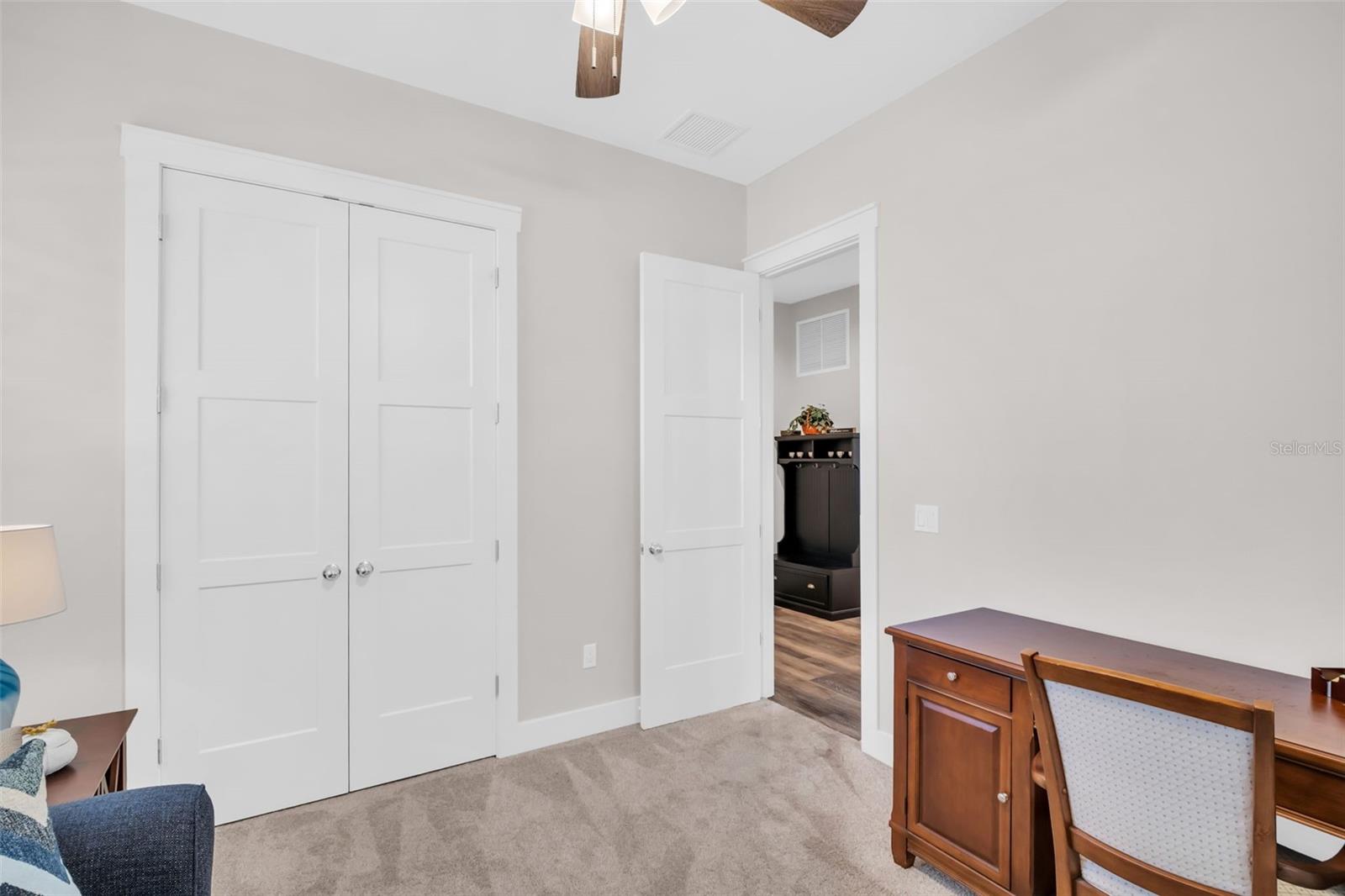 Image 28 of 75 For 9840 Bay Street