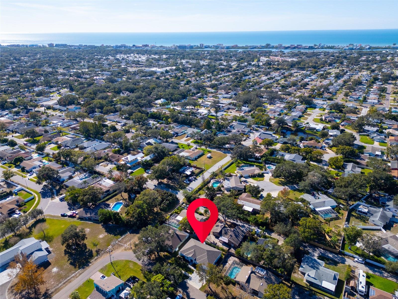 Image 67 of 75 For 9840 Bay Street