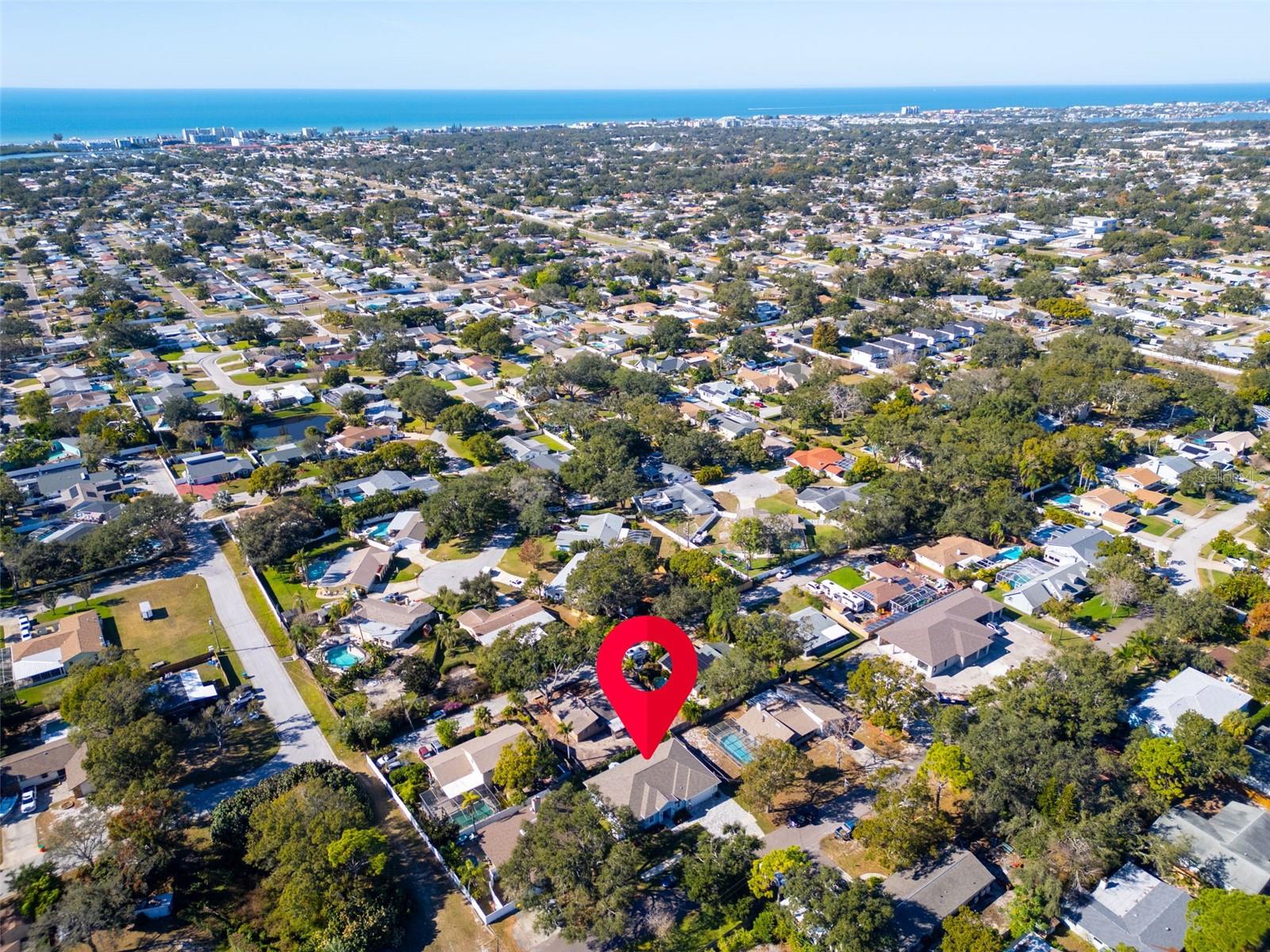 Image 69 of 75 For 9840 Bay Street