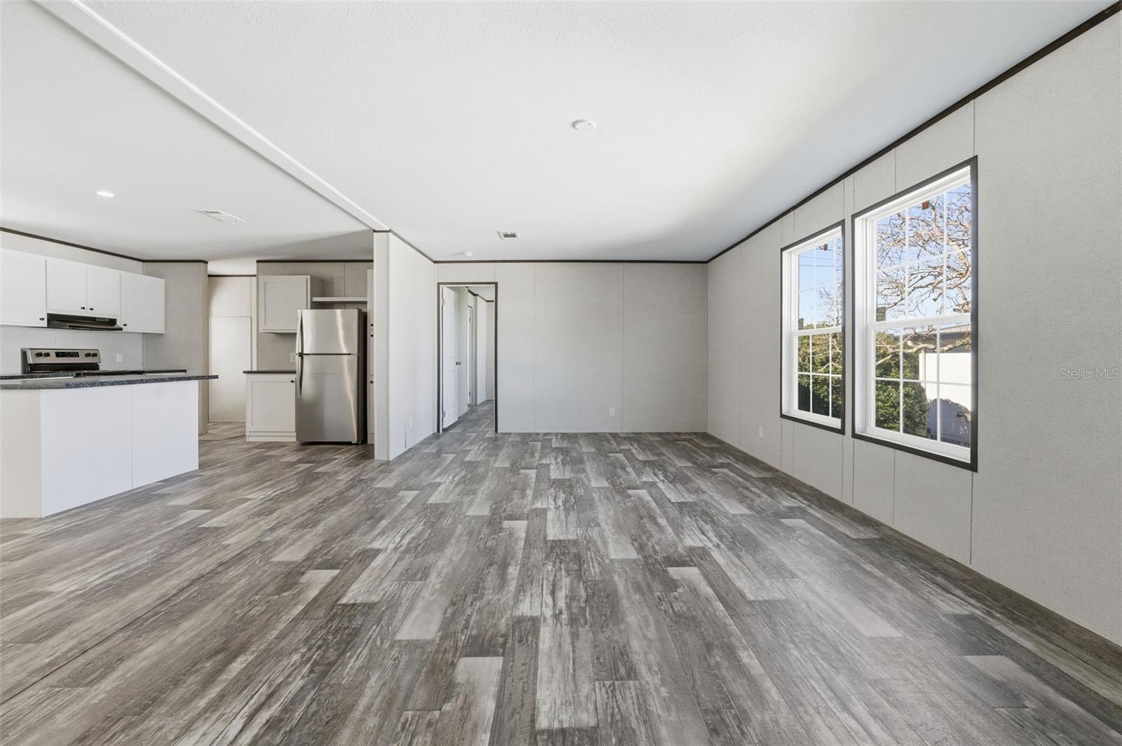 Image 20 of 54 For 8551 Electra Avenue