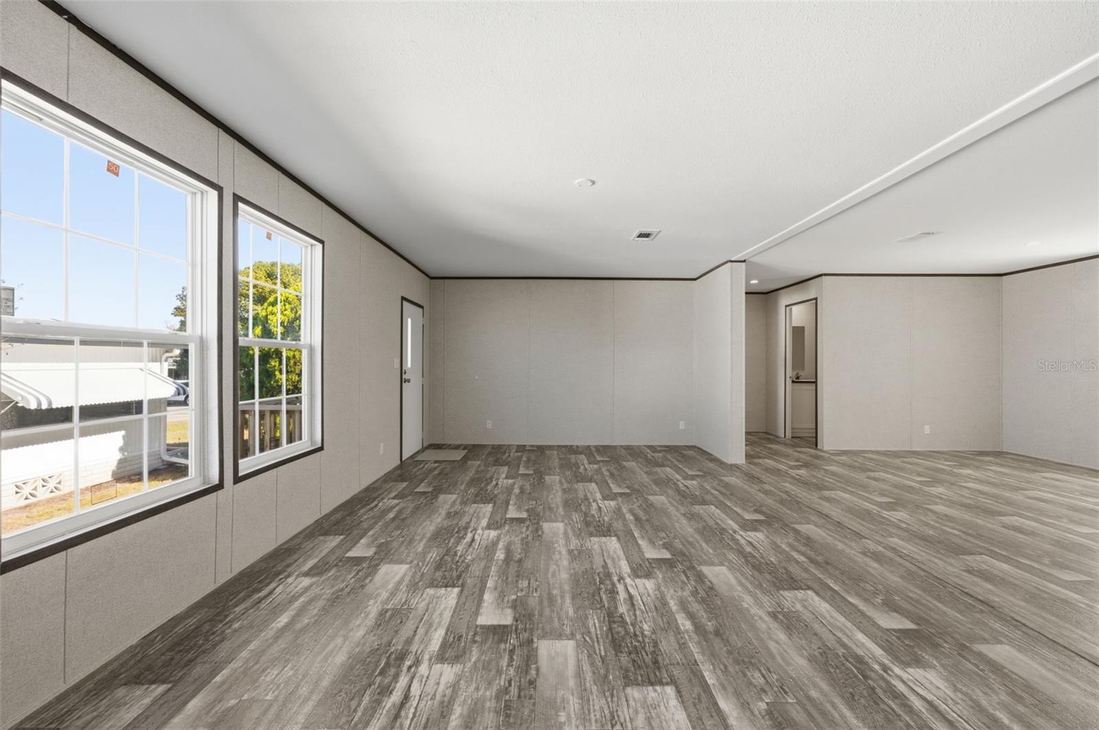 Image 24 of 54 For 8551 Electra Avenue