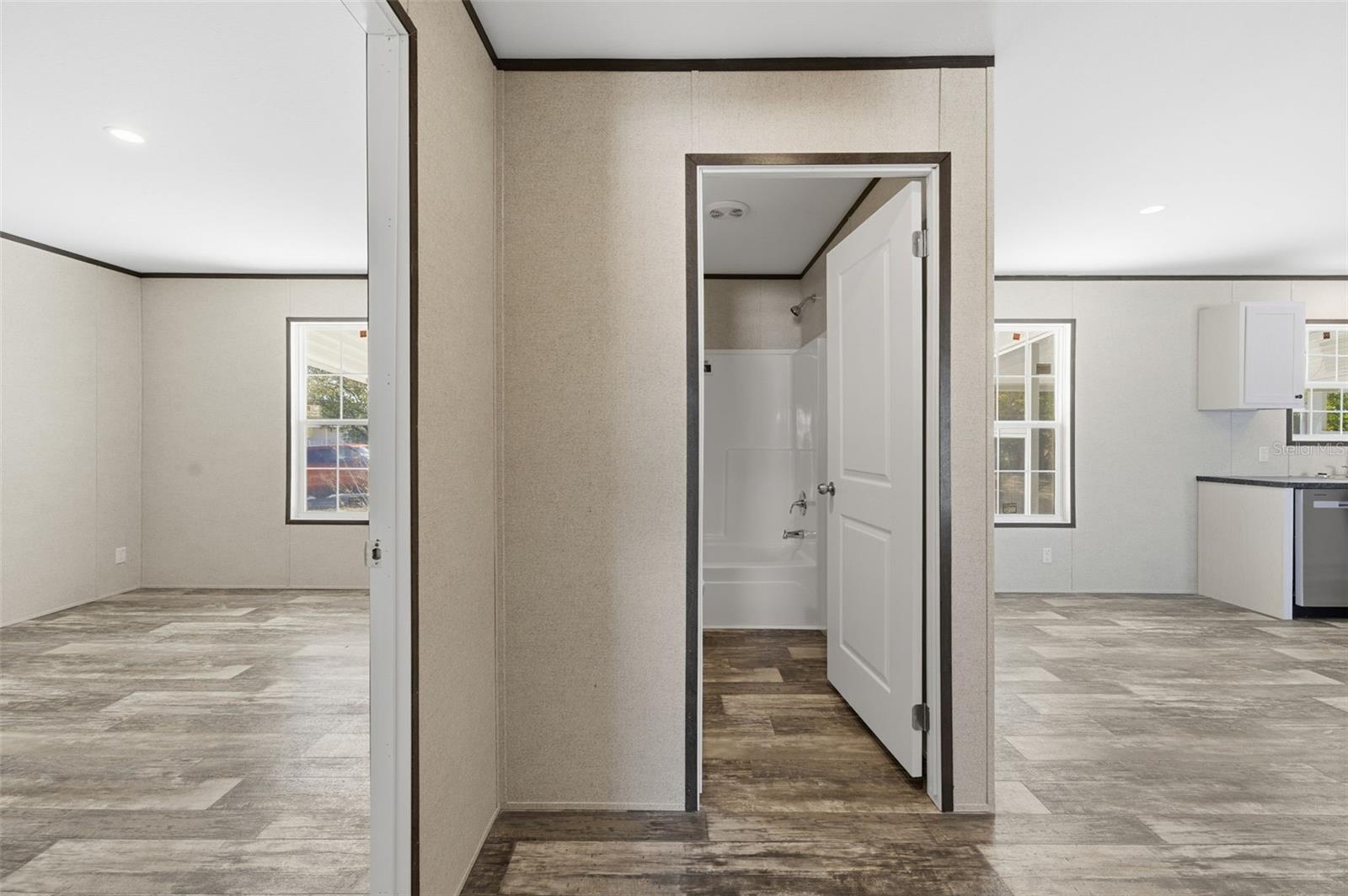 Image 41 of 54 For 8551 Electra Avenue