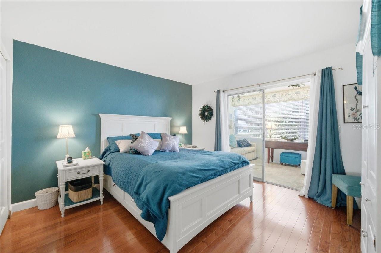 Image 20 of 40 For 400 Glennes Lane 103