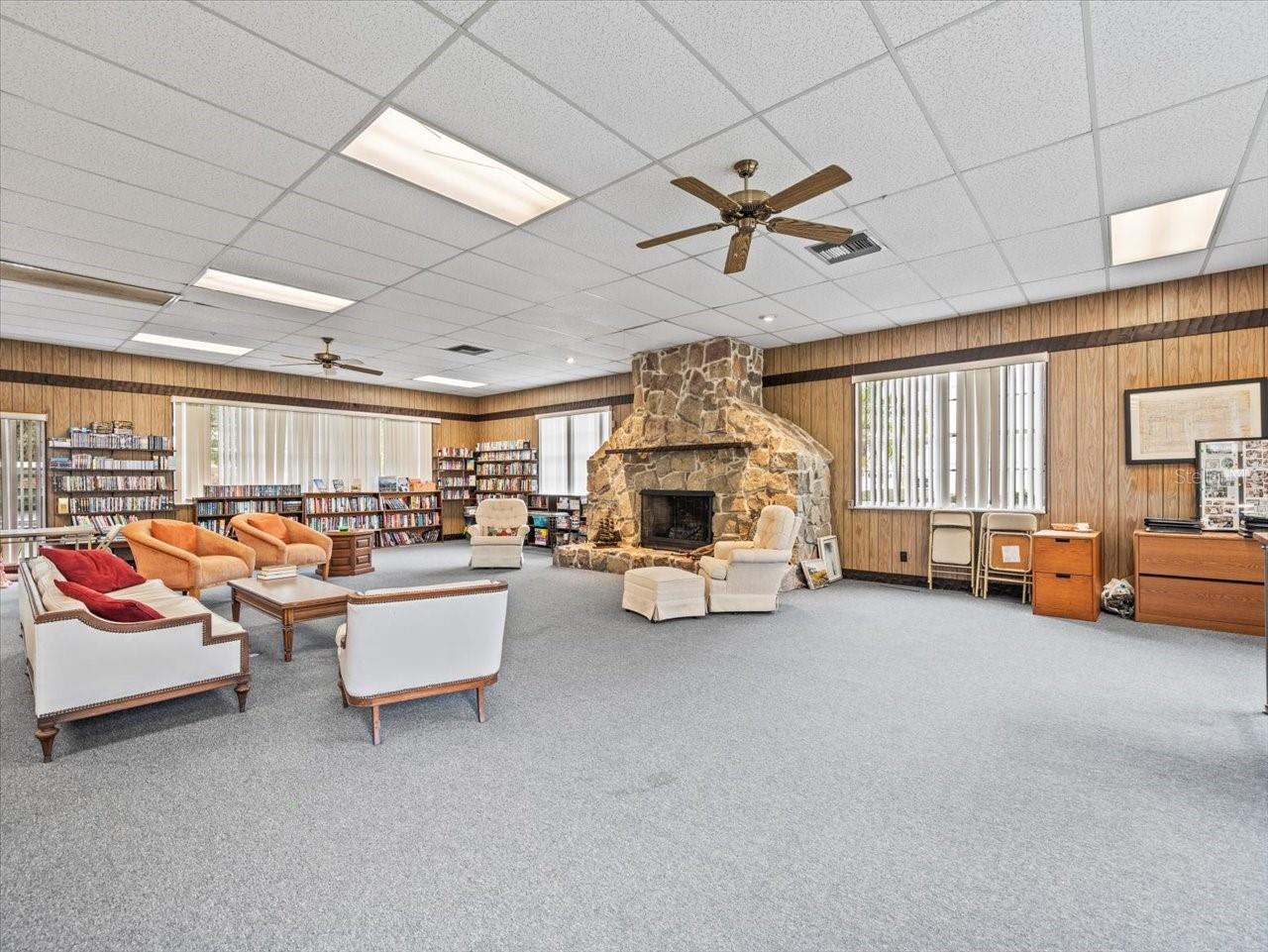 Image 35 of 40 For 400 Glennes Lane 103