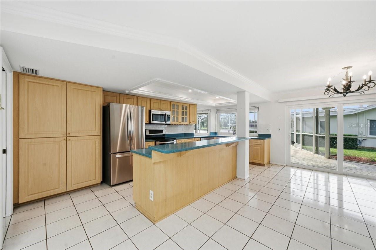 Image 15 of 60 For 11176 Hammock Drive