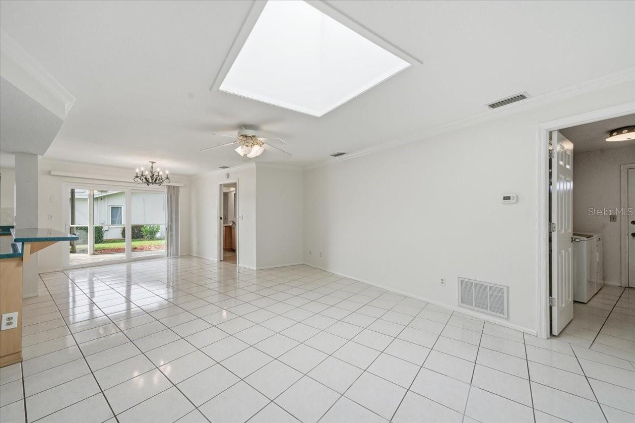 Image 28 of 60 For 11176 Hammock Drive