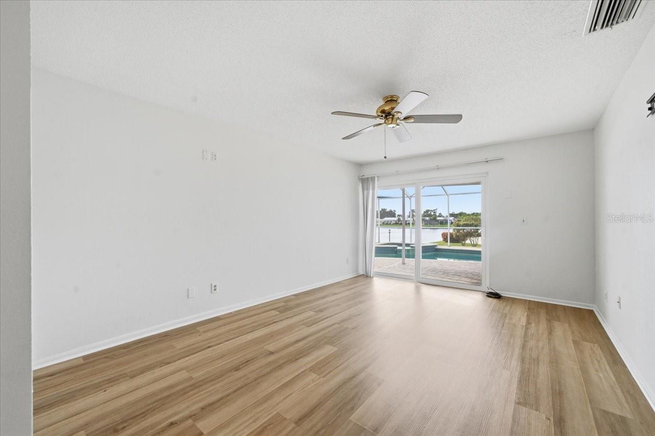 Image 29 of 60 For 11176 Hammock Drive