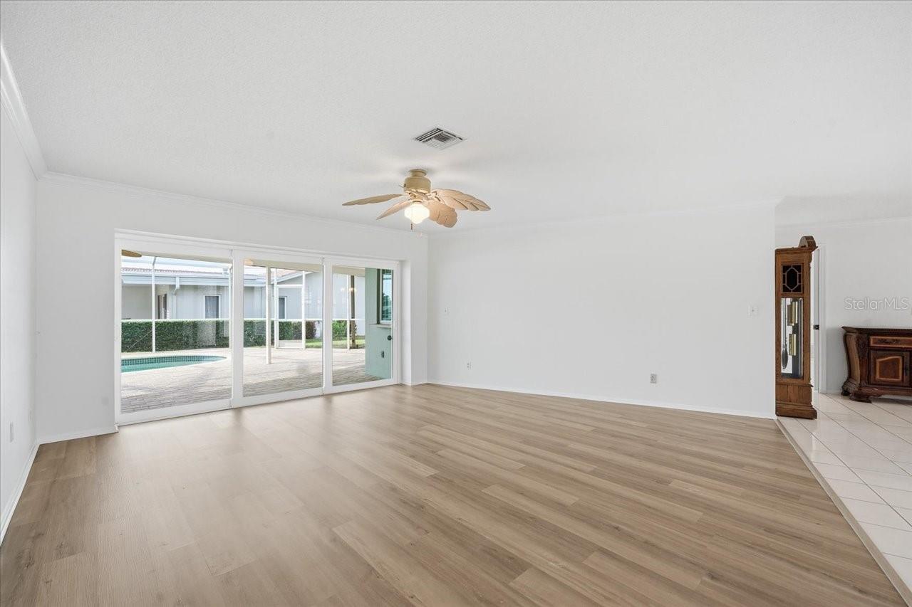 Image 9 of 60 For 11176 Hammock Drive