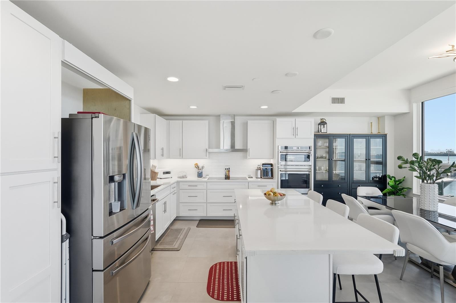 Image 12 of 39 For 920 Osceola Avenue 210