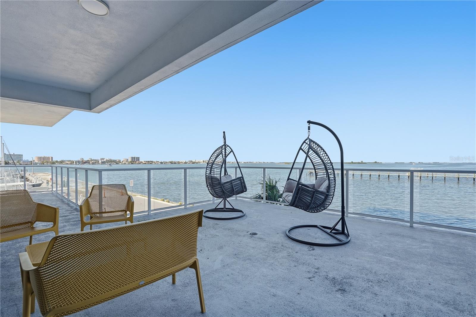 Image 28 of 39 For 920 Osceola Avenue 210