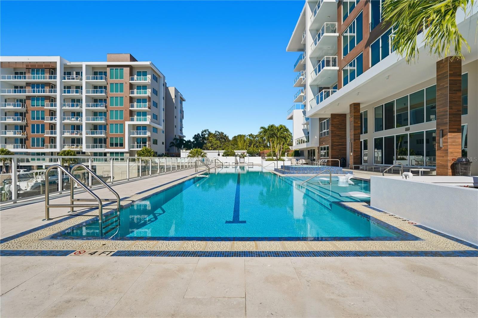 Image 31 of 39 For 920 Osceola Avenue 210