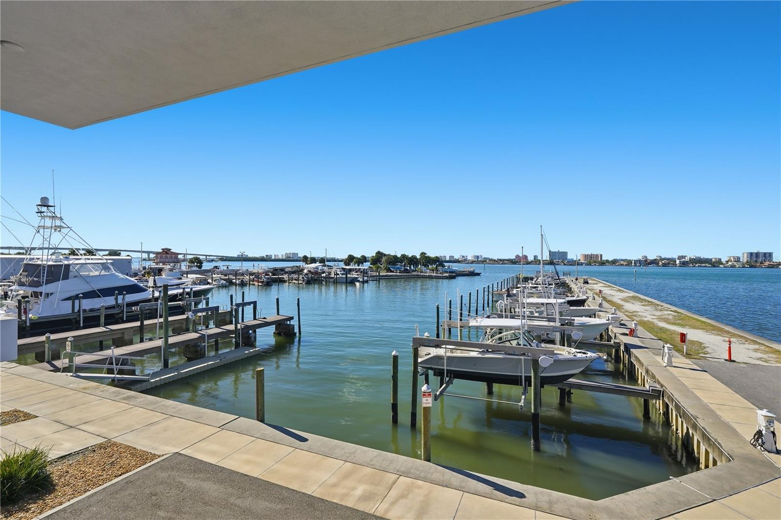 Image 36 of 39 For 920 Osceola Avenue 210