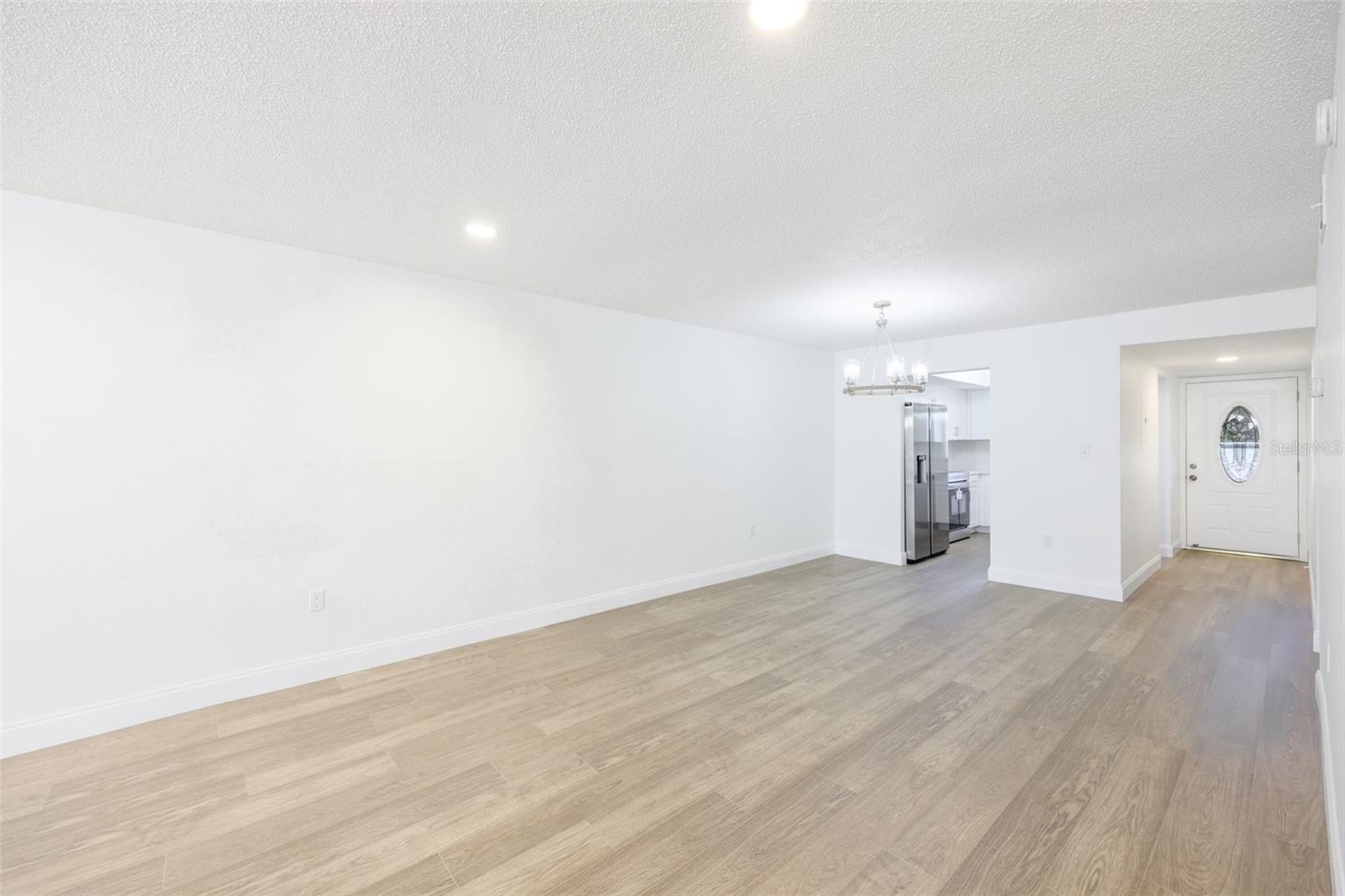 Image 13 of 28 For 3656 Lake Bayshore Drive 319