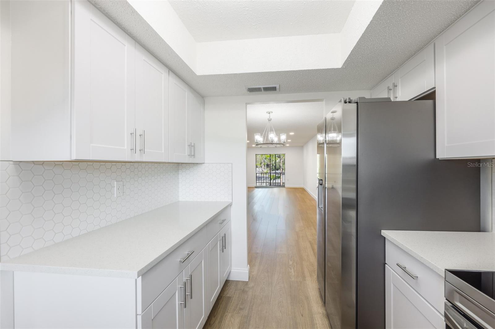 Image 5 of 28 For 3656 Lake Bayshore Drive 319