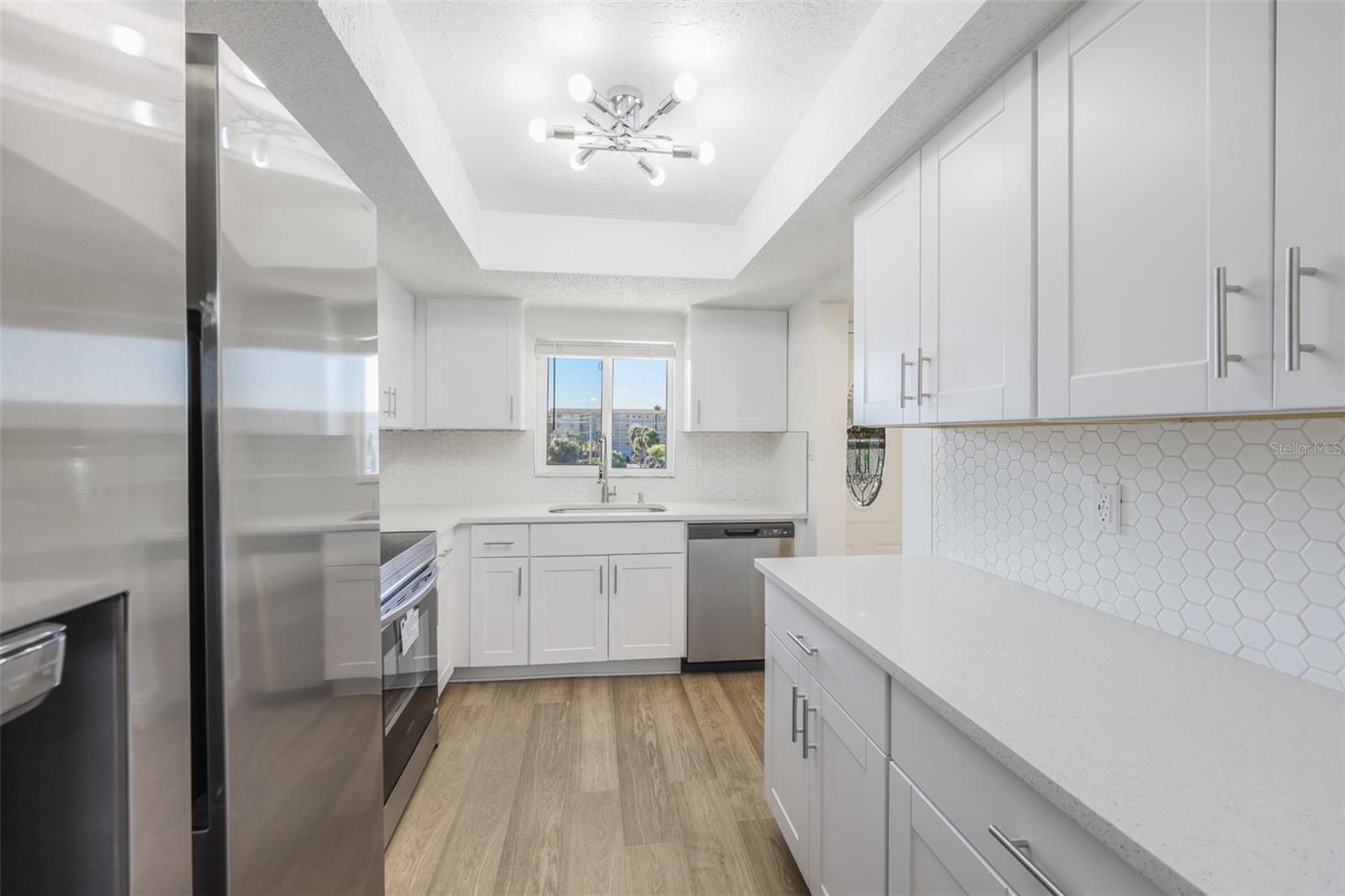 Image 6 of 28 For 3656 Lake Bayshore Drive 319