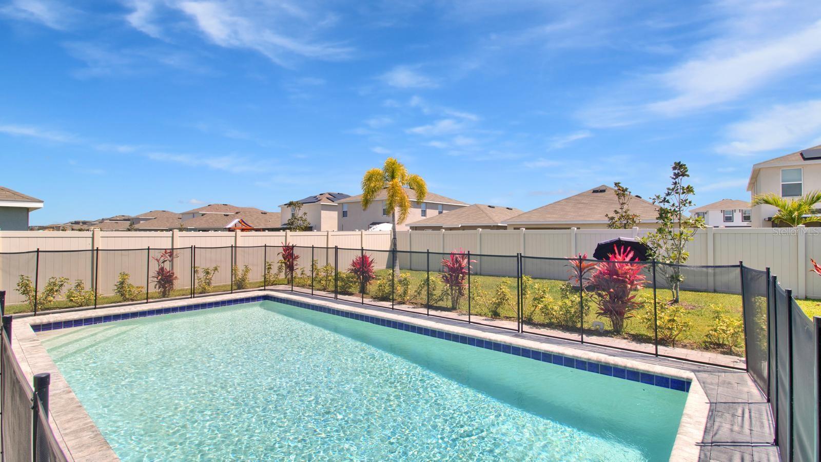 Image 19 of 26 For 16762 Sunburst Lake Street