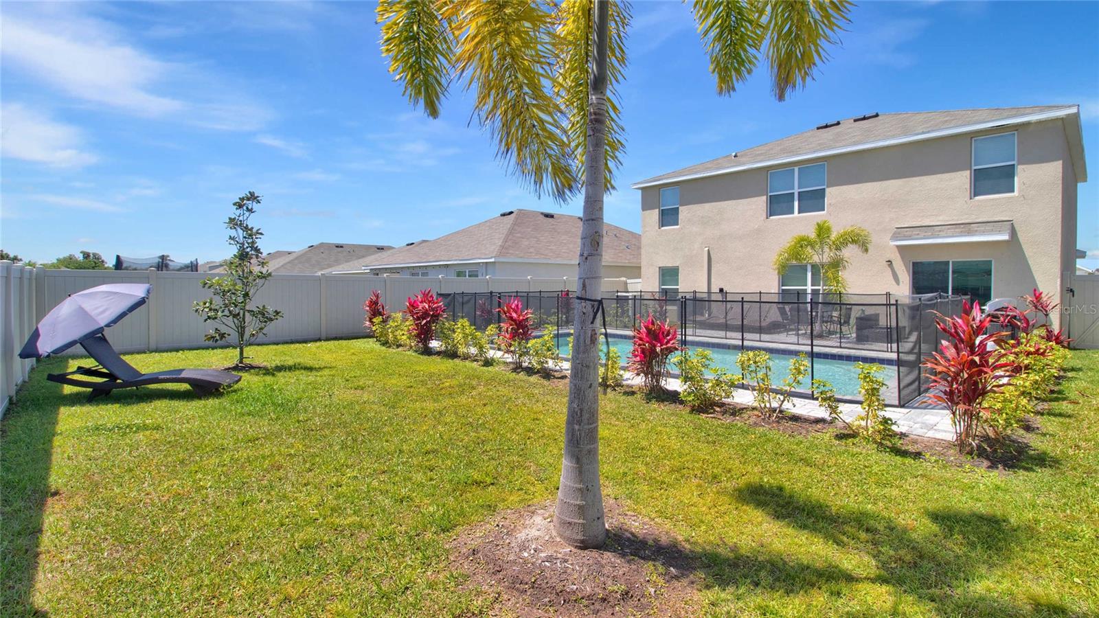 Image 21 of 26 For 16762 Sunburst Lake Street