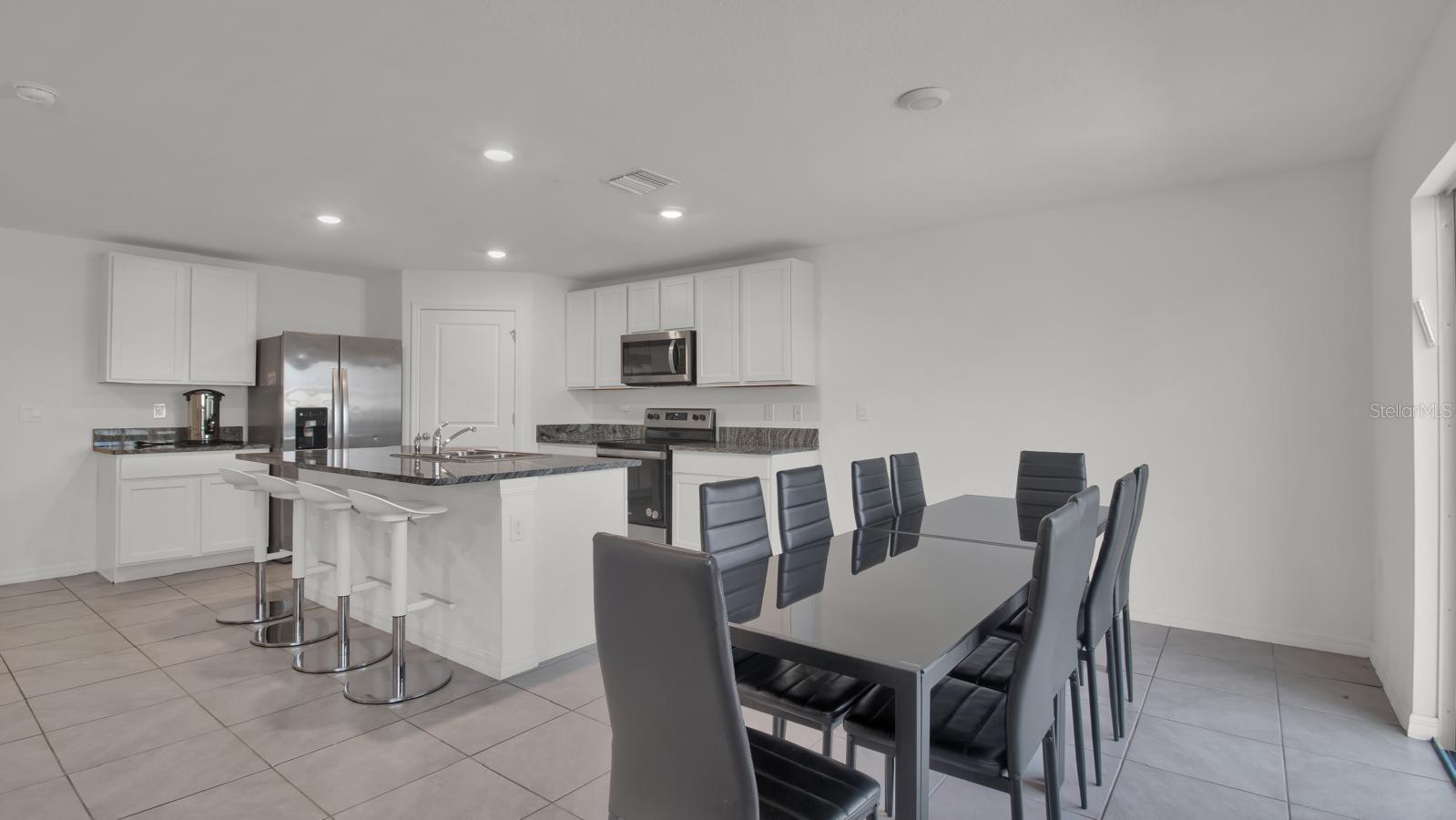 Image 8 of 26 For 16762 Sunburst Lake Street