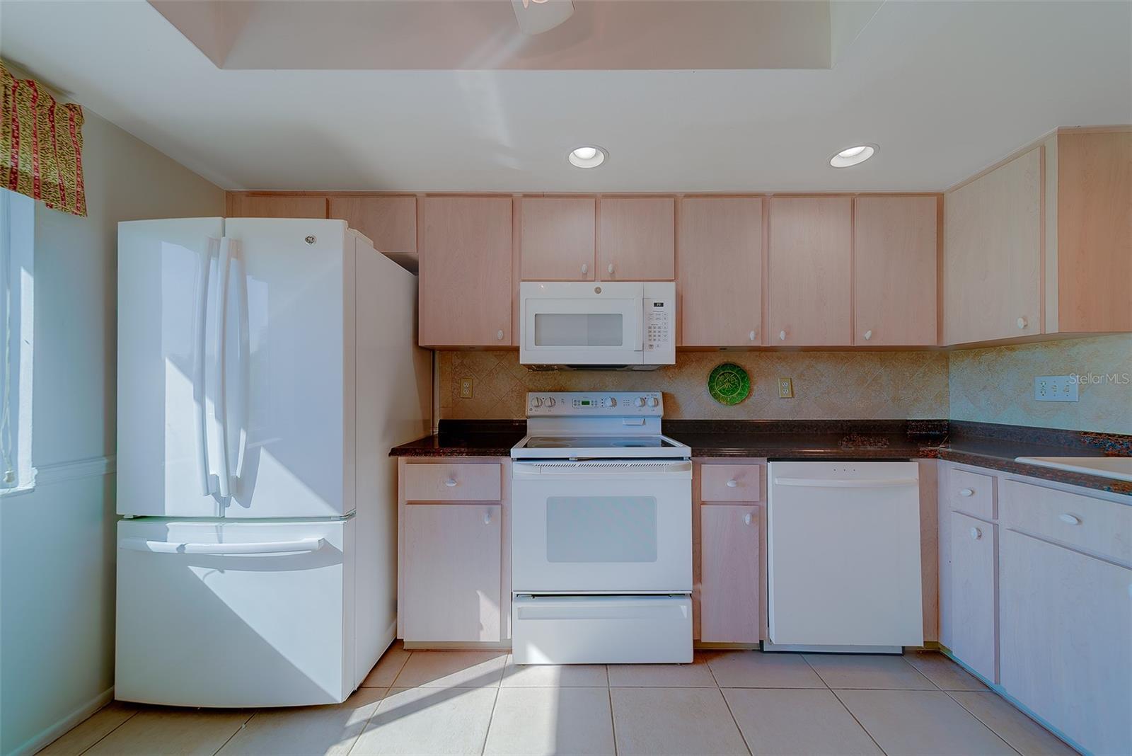 Image 11 of 65 For 3430 Stonehaven Court E D