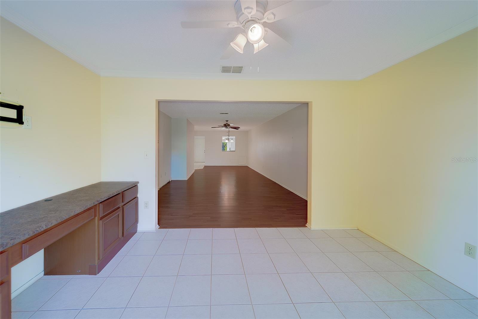 Image 22 of 65 For 3430 Stonehaven Court E D