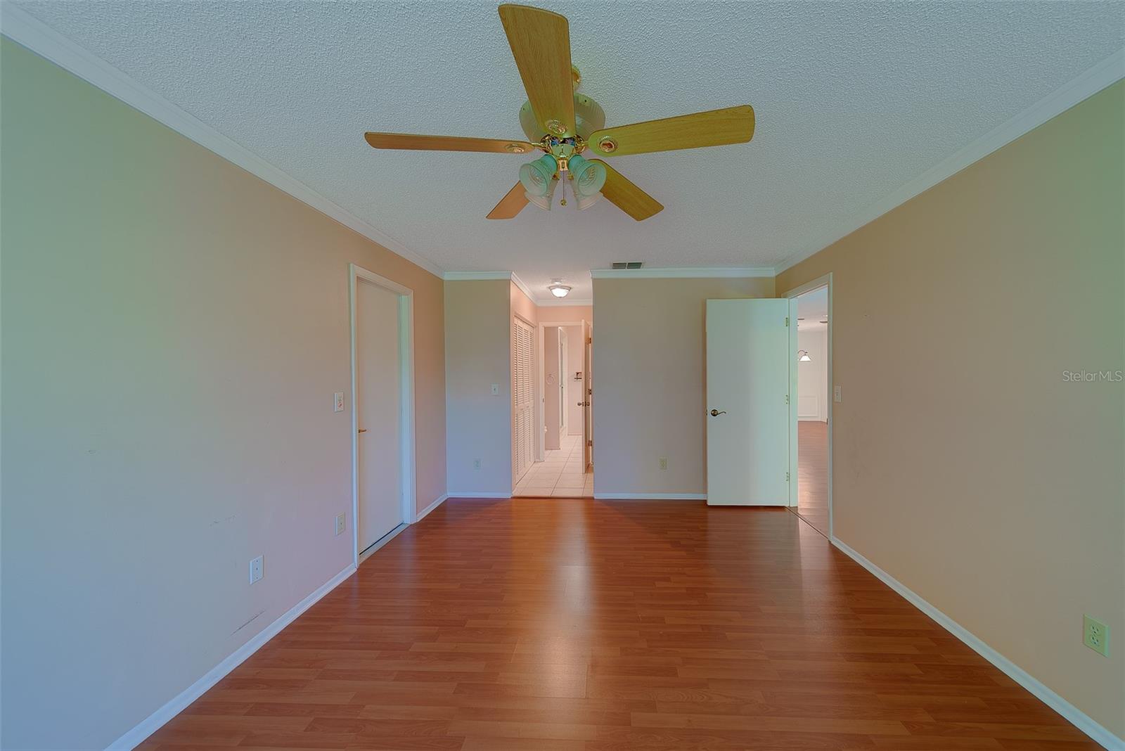 Image 25 of 65 For 3430 Stonehaven Court E D