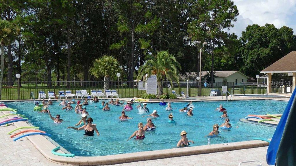 Image 39 of 65 For 3430 Stonehaven Court E D