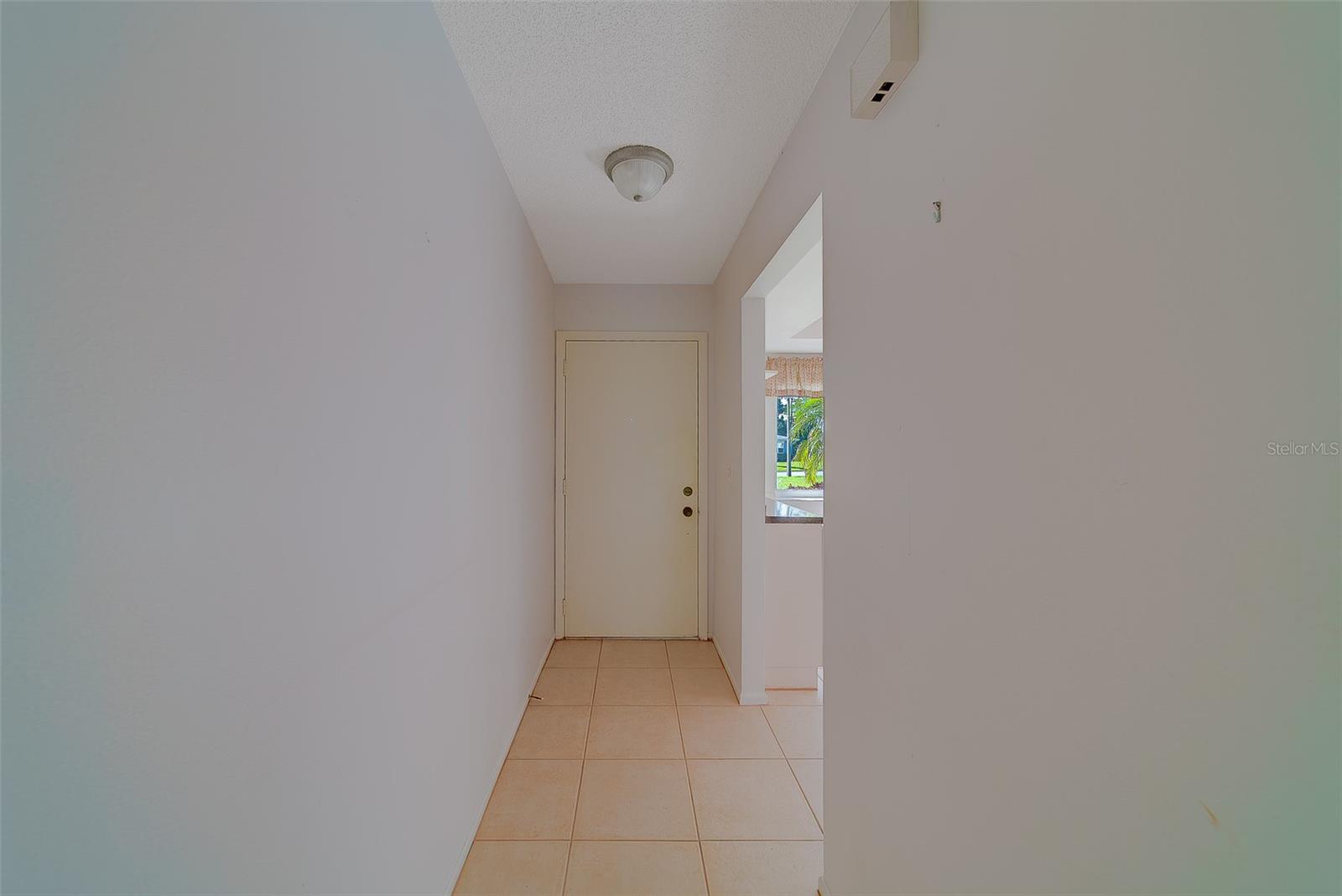 Image 6 of 65 For 3430 Stonehaven Court E D