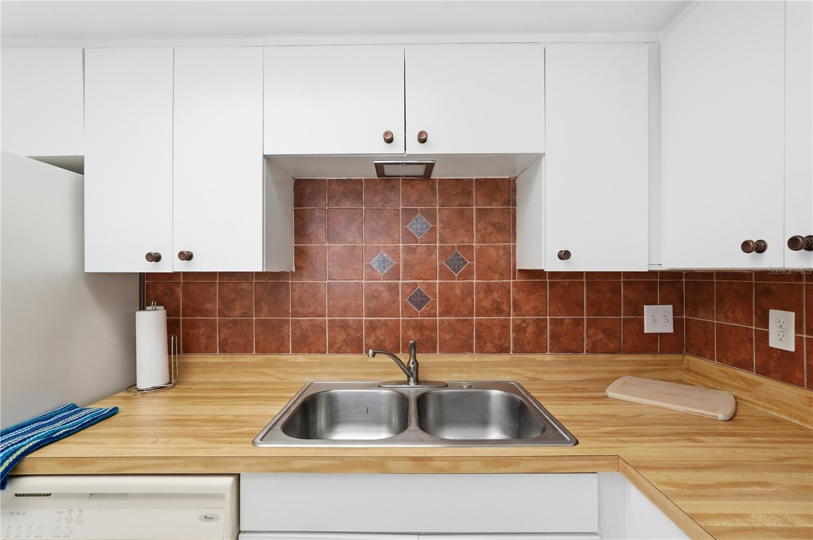 Image 10 of 20 For 3034 Eastland Boulevard D206